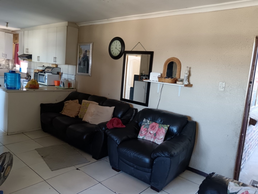 2 Bedroom Property for Sale in Belmont Park Western Cape